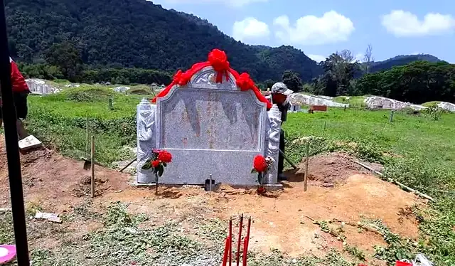 Chinese tomb at its completion ceremony