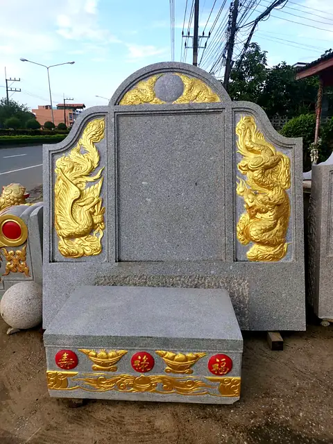 ป้ายหลุมศพจีนหินแกรนิต ลายมังกรทอง พร้อมแท่นวาง